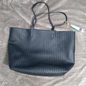 NWT Over Size Bag/ tote